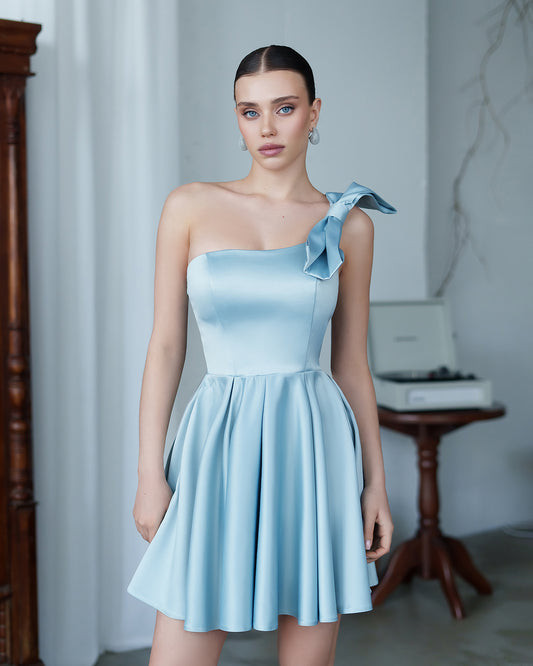Mini Abito Azzurro Monospalla in Royal Satin