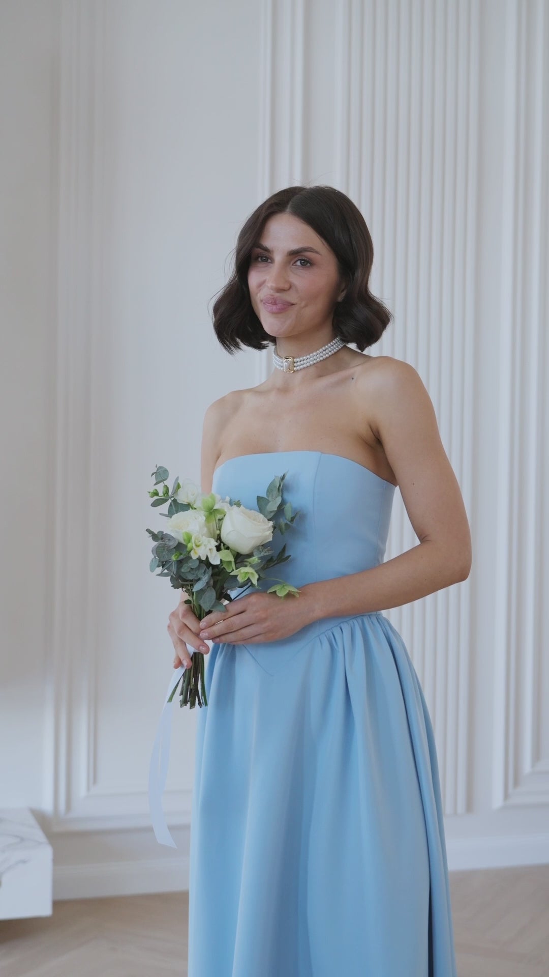 Abito Midi Celeste con Corpino