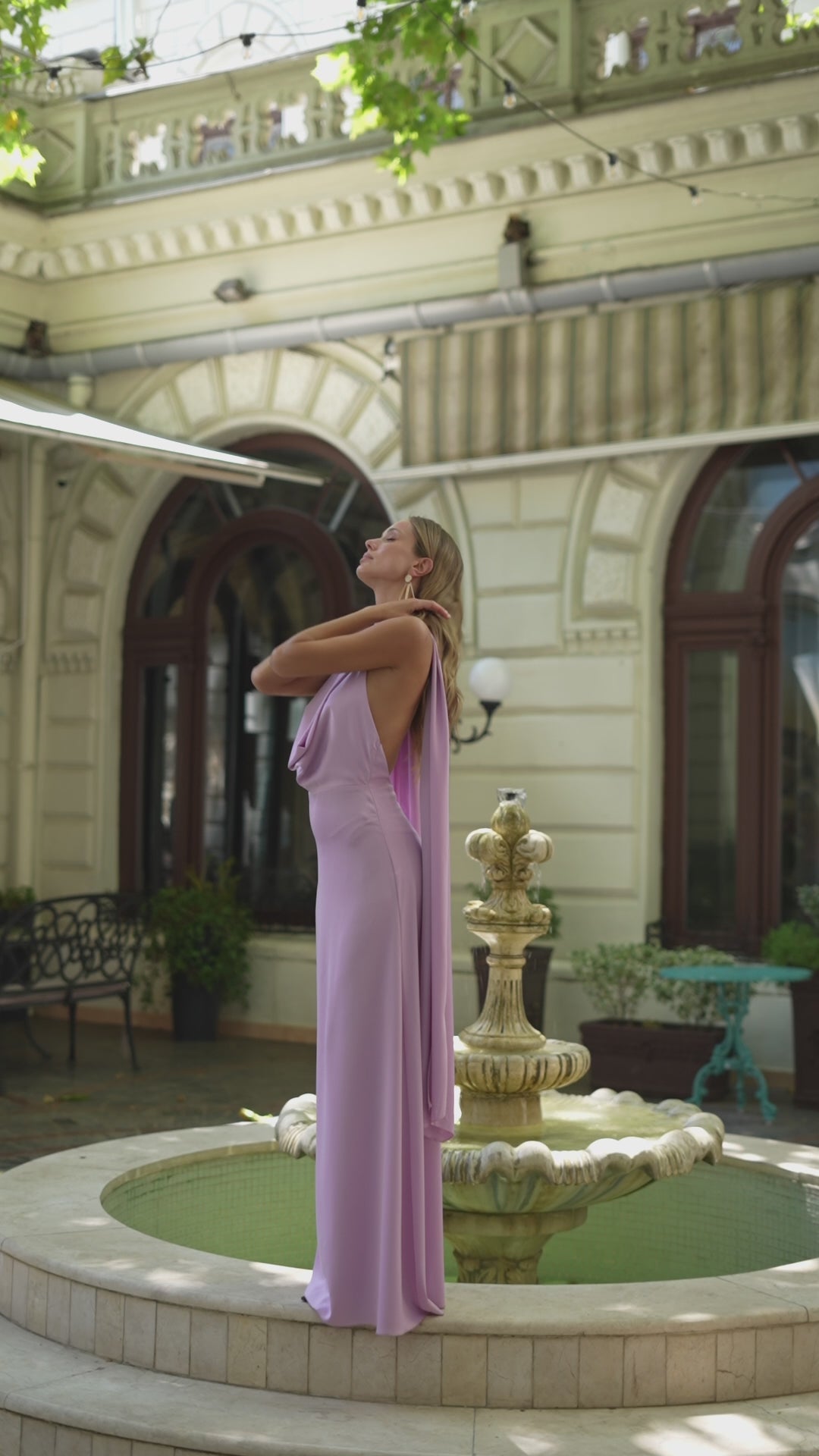 BE SURE Abito Lungo Elegante in Doppio Raso Satinato con Scollo All’Americana e Schiena Scoperta – Rosa